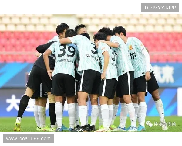 武汉足球队强势领跑全国锦标赛积分榜总分62分展现冠军实力