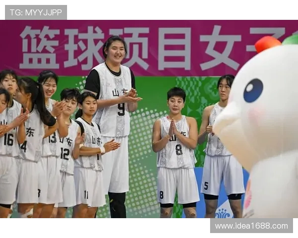 赛后分析：武汉篮球队与重庆篮球队球员个人能力对比与表现评估