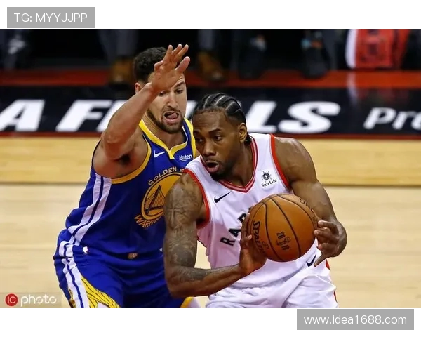 勇士与猛龙激战回顾视频比分分析精彩瞬间尽在其中